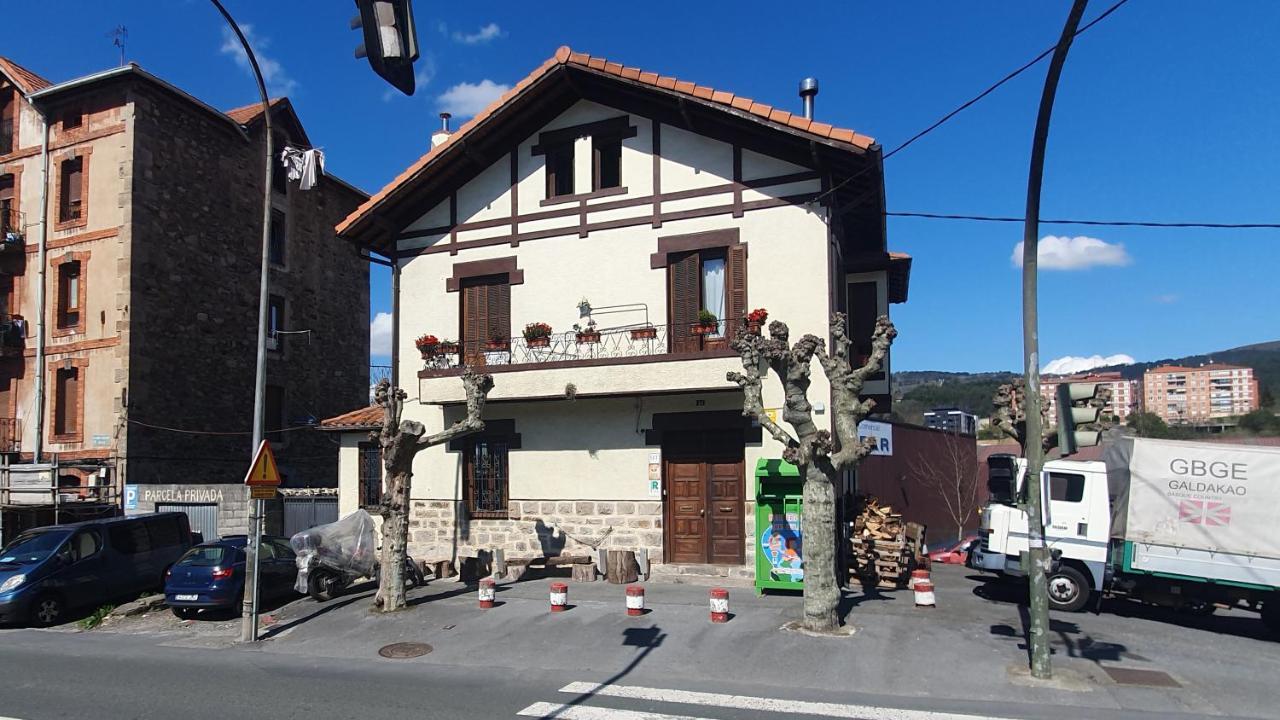 Ferienwohnung Tuul Etxea Galdakao Exterior foto